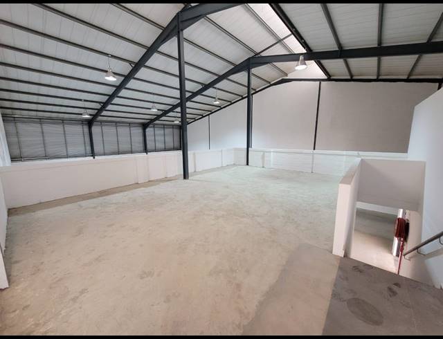 500M² WAREHOUSE TO LET IN KILLARNEY GARDENS